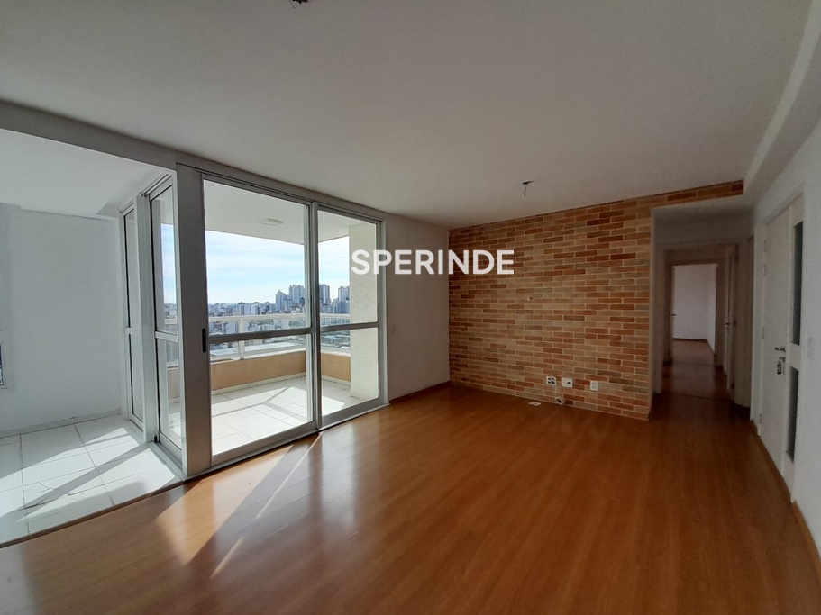 Apartamento para alugar com 110m², 3 quartos, 2 vagas no bairro Cristo Redentor em Caxias do Sul