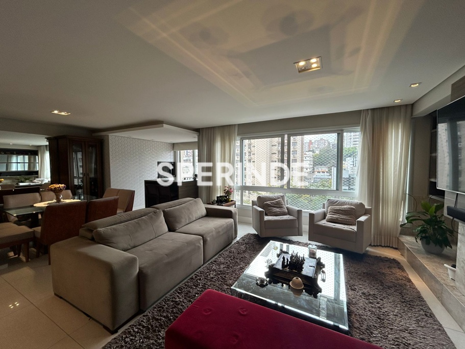 Apartamento para alugar com 150m², 3 quartos, 2 vagas no bairro Auxiliadora em Porto Alegre