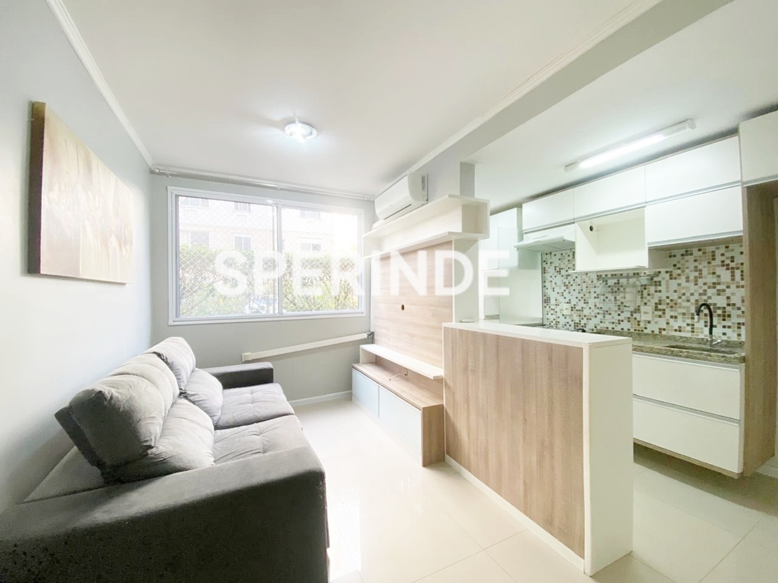 Apartamento para alugar com 47m², 2 quartos, 1 vaga no bairro Cavalhada em Porto Alegre