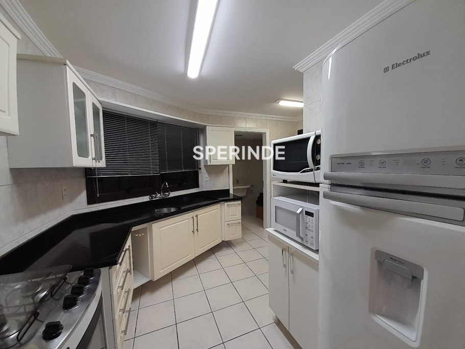 Apartamento para alugar com 122m², 3 quartos, 1 vaga no bairro São Pelegrino em Caxias do Sul