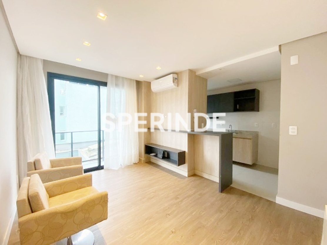 Apartamento para alugar com 42m², 1 quarto, 1 vaga no bairro Menino Deus em Porto Alegre