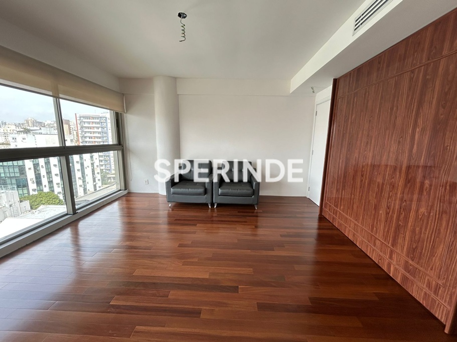 Apartamento para alugar com 93m², 2 quartos, 2 vagas no bairro Moinhos de Vento em Porto Alegre