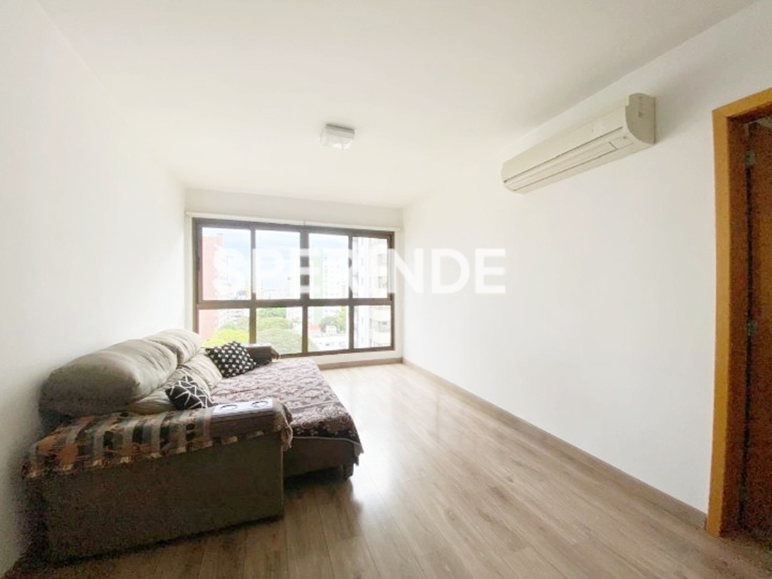 Apartamento para alugar com 73m², 2 quartos, 2 vagas no bairro Petrópolis em Porto Alegre
