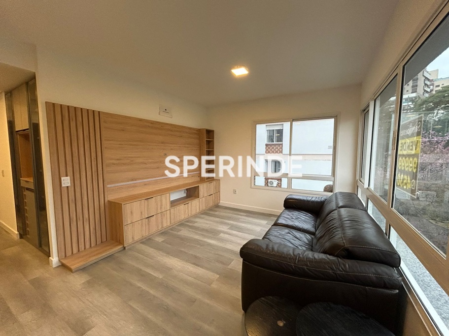 Apartamento para alugar com 69m², 2 quartos, 1 vaga no bairro Moinhos de Vento em Porto Alegre