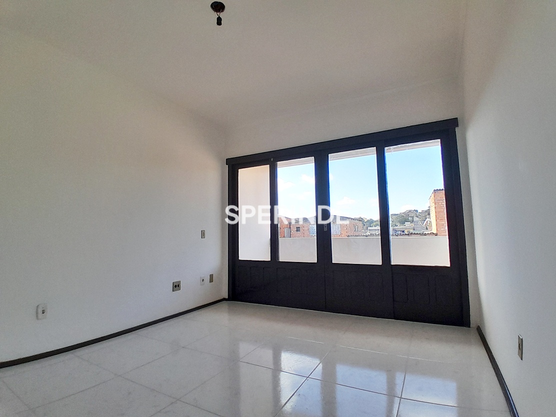 Apartamento para alugar com 64m², 1 quarto no bairro Vila Jardim em Porto Alegre