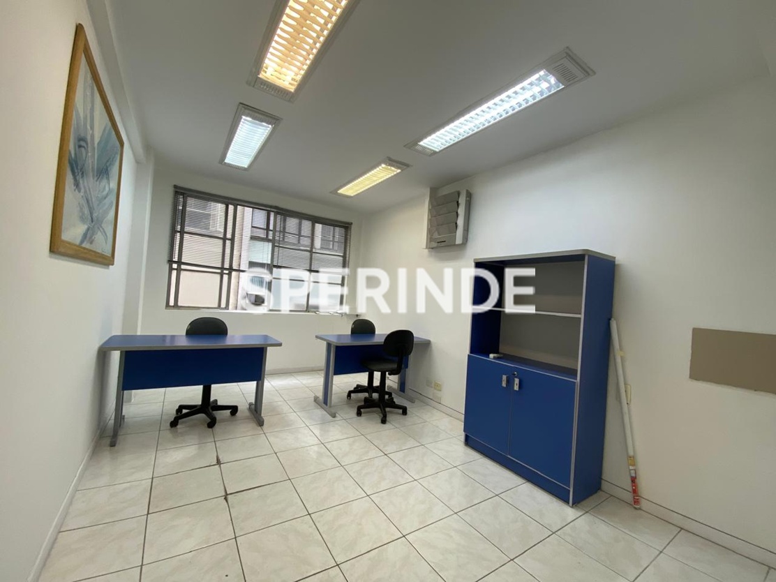 Sala para alugar com 17m² no bairro Centro Histórico em Porto Alegre