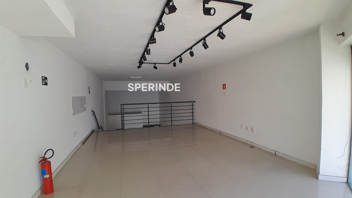 Loja para alugar com 130m² no bairro Pio X em Caxias do Sul