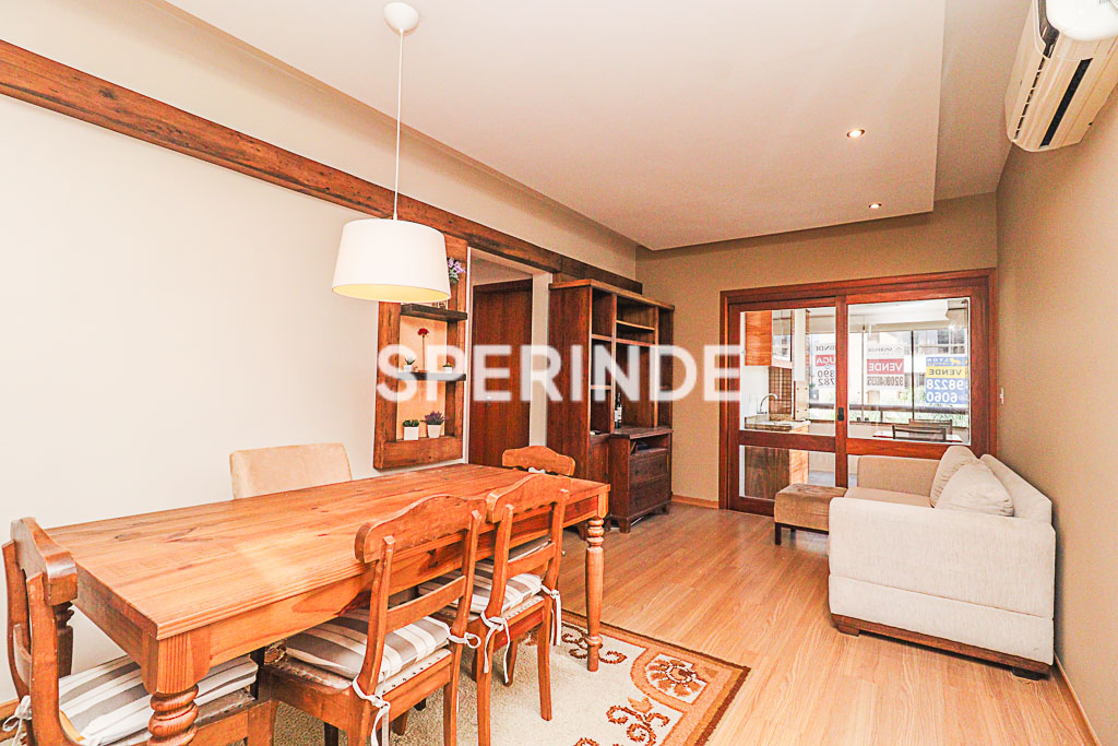 Apartamento para alugar com 56m², 2 quartos, 2 vagas no bairro Petrópolis em Porto Alegre
