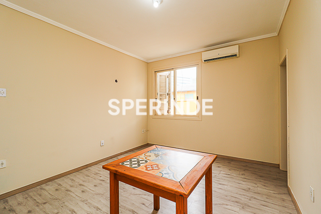 Apartamento para alugar com 62m², 2 quartos no bairro Floresta em Porto Alegre