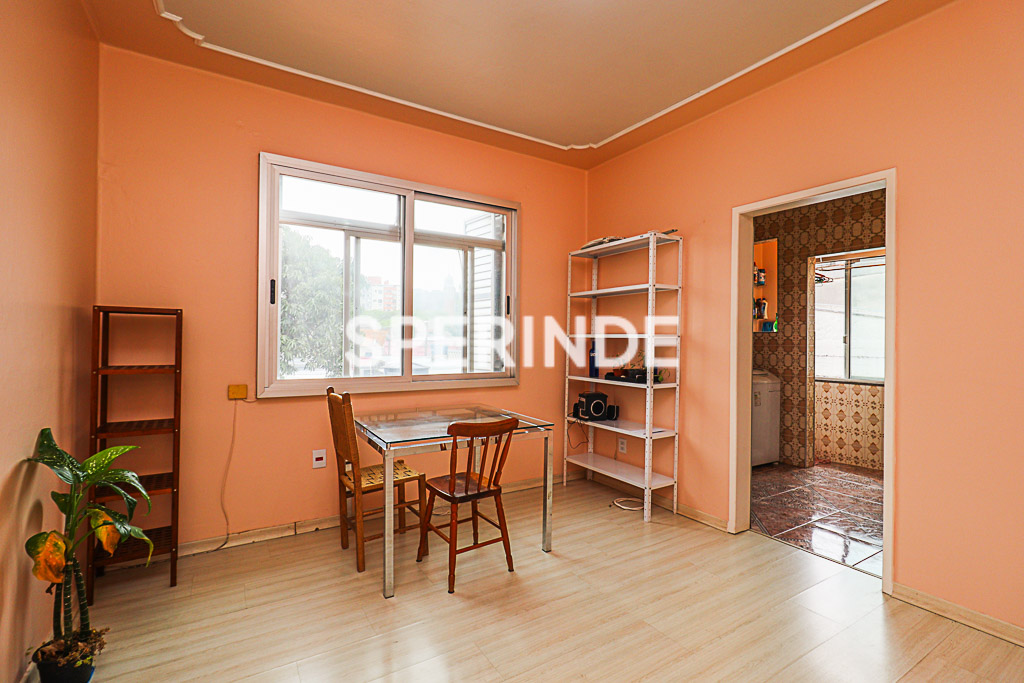 Apartamento para alugar com 76m², 2 quartos no bairro Cidade Baixa em Porto Alegre