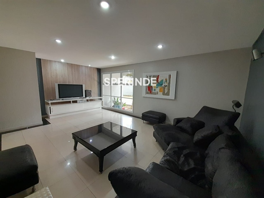 Apartamento para alugar com 120m², 3 quartos, 1 vaga no bairro Lurdes em Caxias do Sul