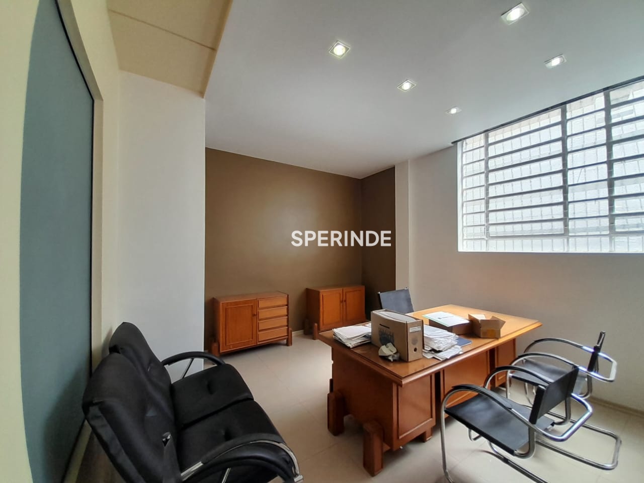 Loja para alugar com 129m² no bairro Centro em Caxias do Sul