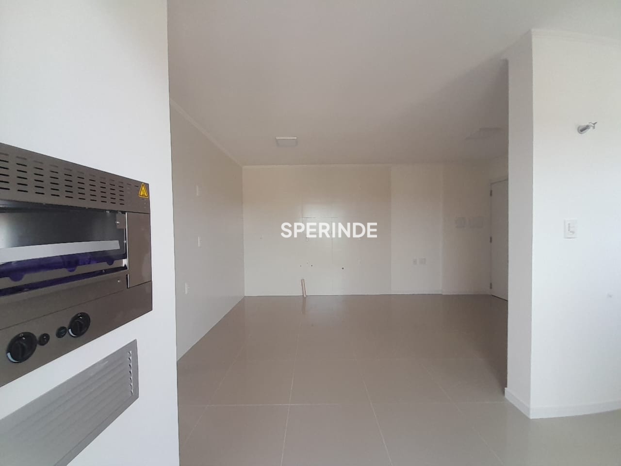 Apartamento para alugar com 60m², 2 quartos, 1 vaga no bairro Cidade Nova em Caxias do Sul