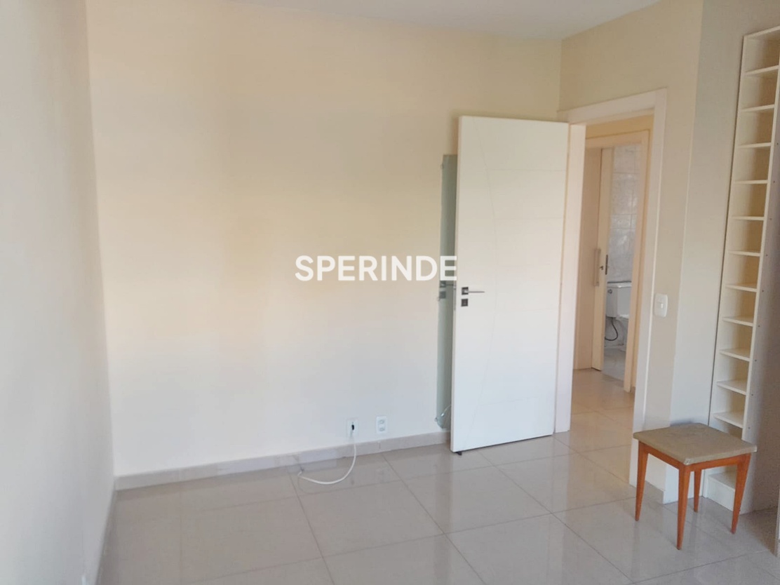 Apartamento para alugar com 100m², 2 quartos, 1 vaga no bairro Pio X em Caxias do Sul