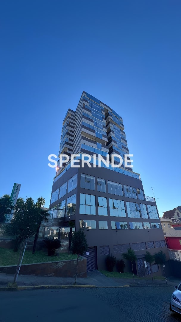 Apartamento para alugar com 164m², 3 quartos no bairro Centro em Caxias do Sul