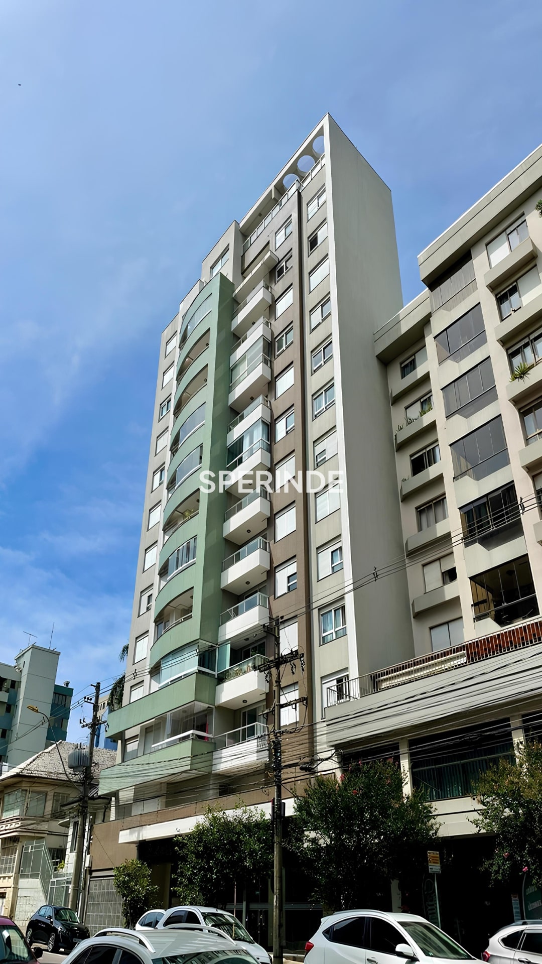 Apartamento para alugar com 72m², 2 quartos no bairro Centro em Caxias do Sul