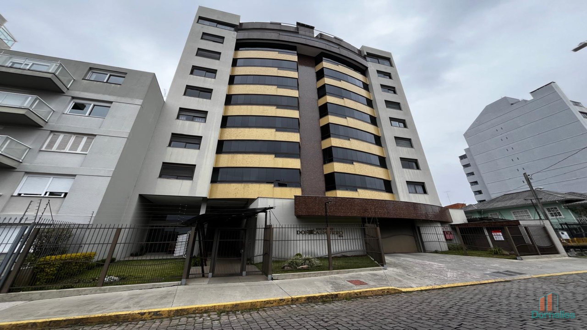 Apartamento para alugar com 200m², 3 quartos no bairro Medianeira em Caxias do Sul