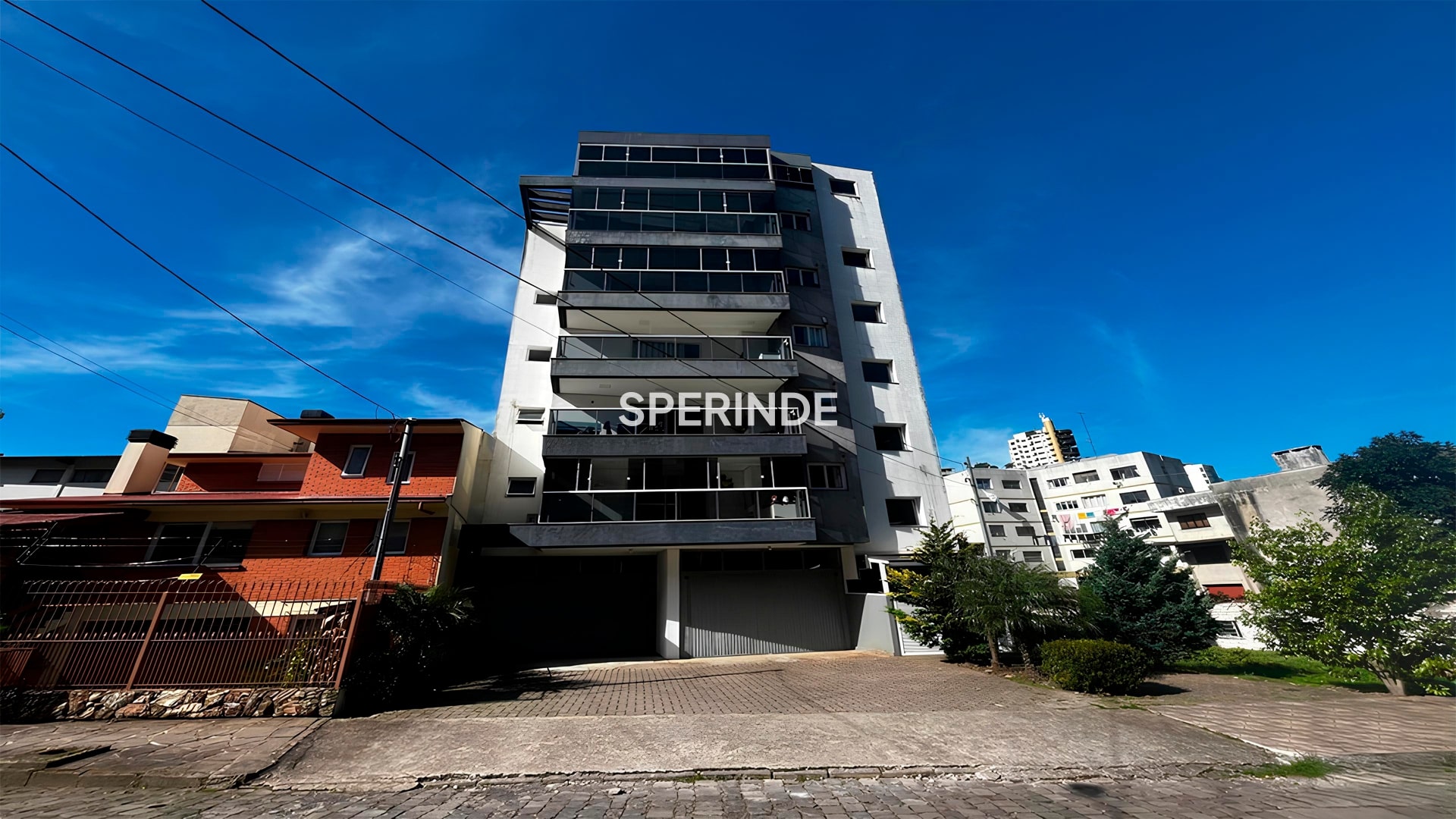 Cobertura para alugar com 295m², 3 quartos no bairro São Leopoldo em Caxias do Sul