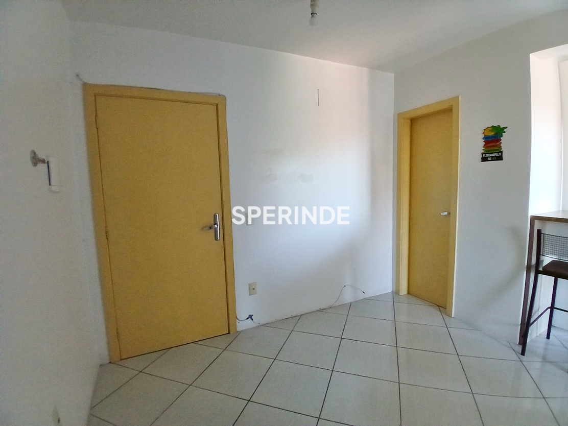 Apartamento para alugar com 35m², 1 quarto no bairro Presidente Vargas em Caxias do Sul