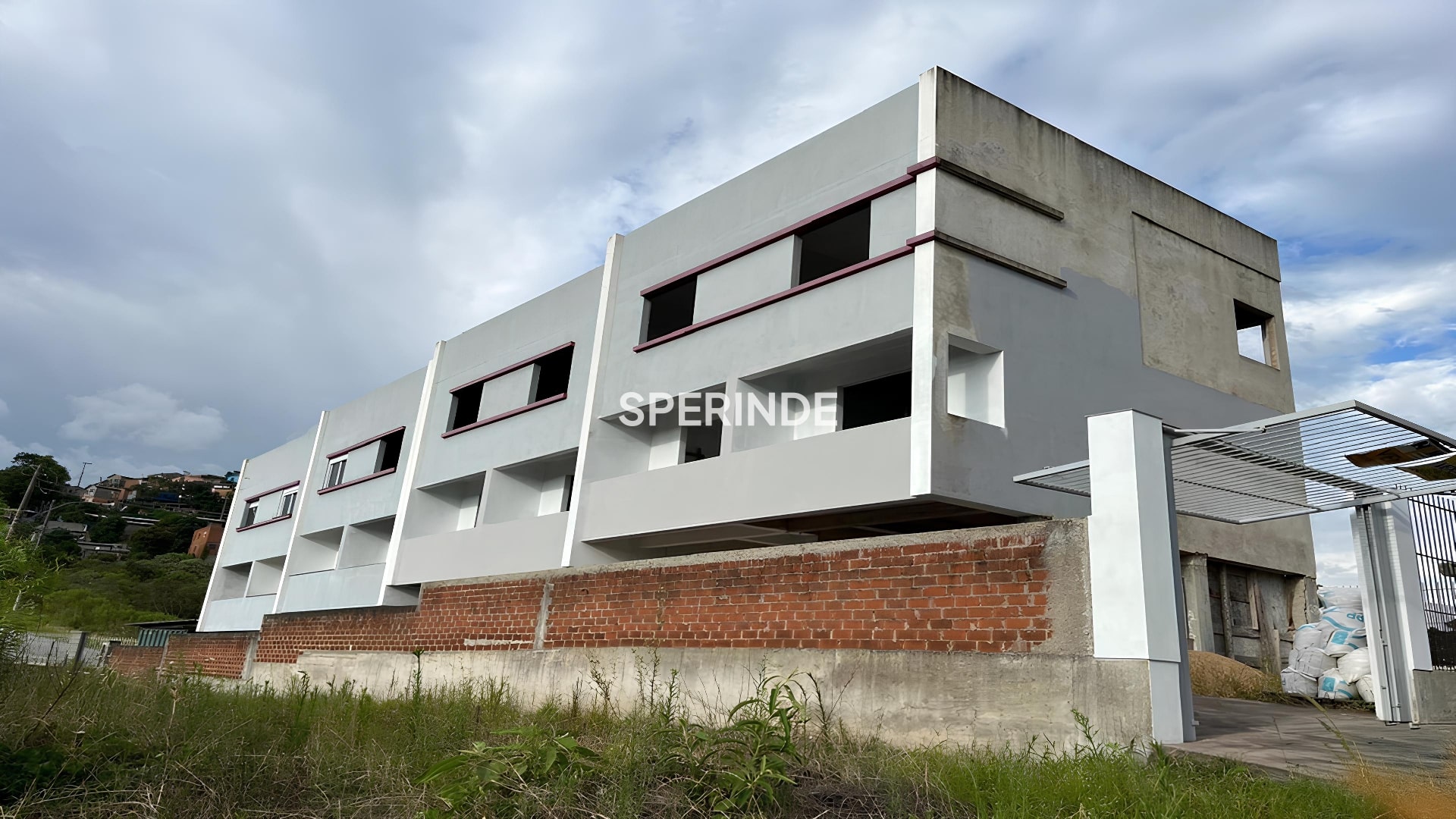 Sobrado para alugar com 81m², 2 quartos no bairro Nossa Senhora das Graças em Caxias do Sul