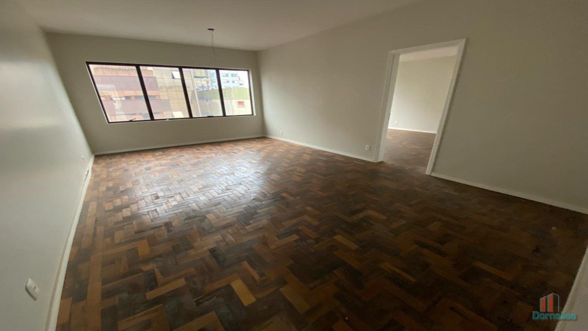 Sala para alugar com 50m² no bairro Centro em Caxias do Sul