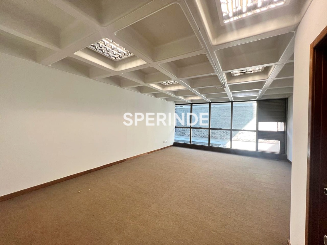 Sala para alugar com 55m² no bairro Boa Vista em Porto Alegre