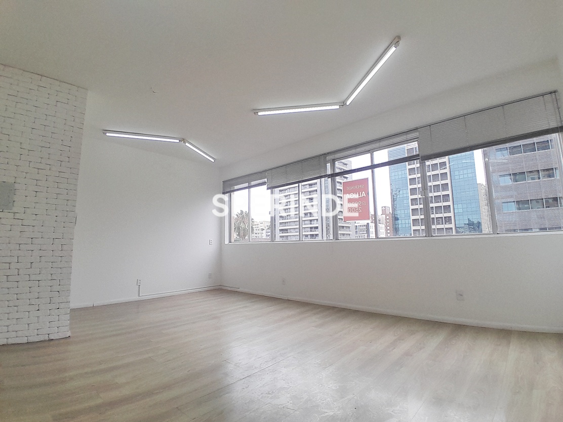 Sala para alugar com 30m² no bairro Auxiliadora em Porto Alegre