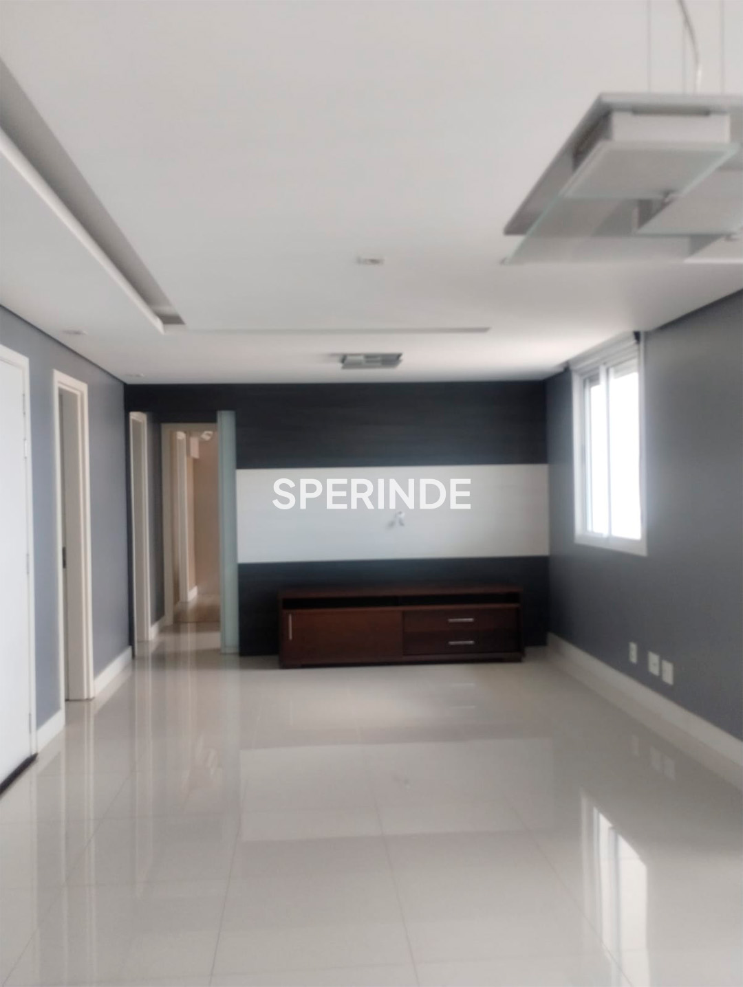 Apartamento para alugar, 2 quartos, 2 vagas no bairro Cristo Redentor em Caxias do Sul