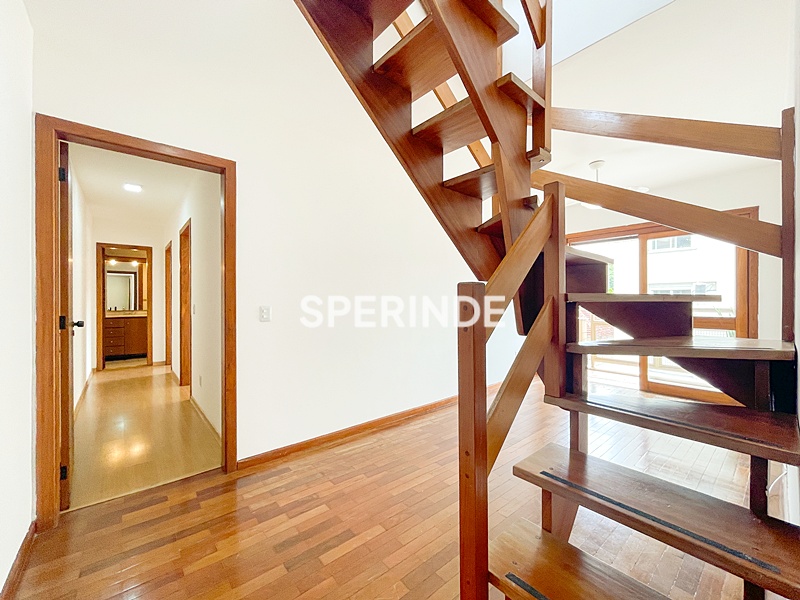 Cobertura para alugar com 152m², 2 quartos, 1 vaga no bairro Higienópolis em Porto Alegre