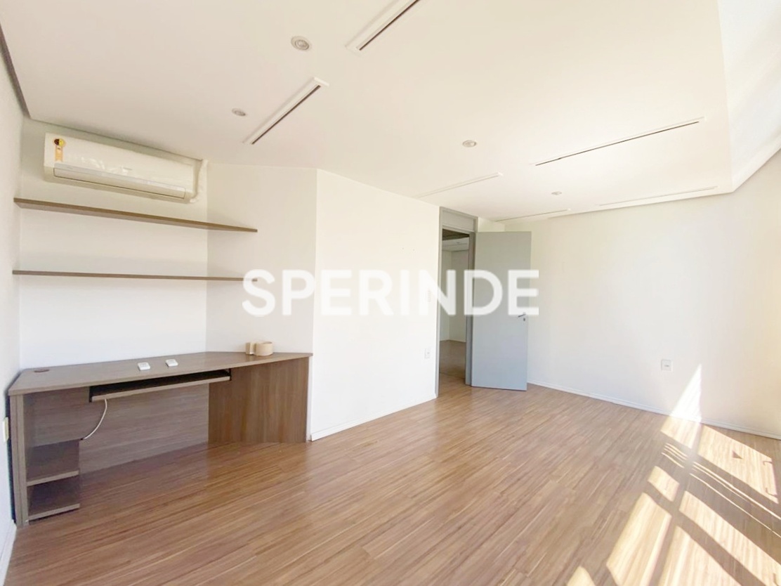 Sala para alugar com 51m² no bairro Petrópolis em Porto Alegre