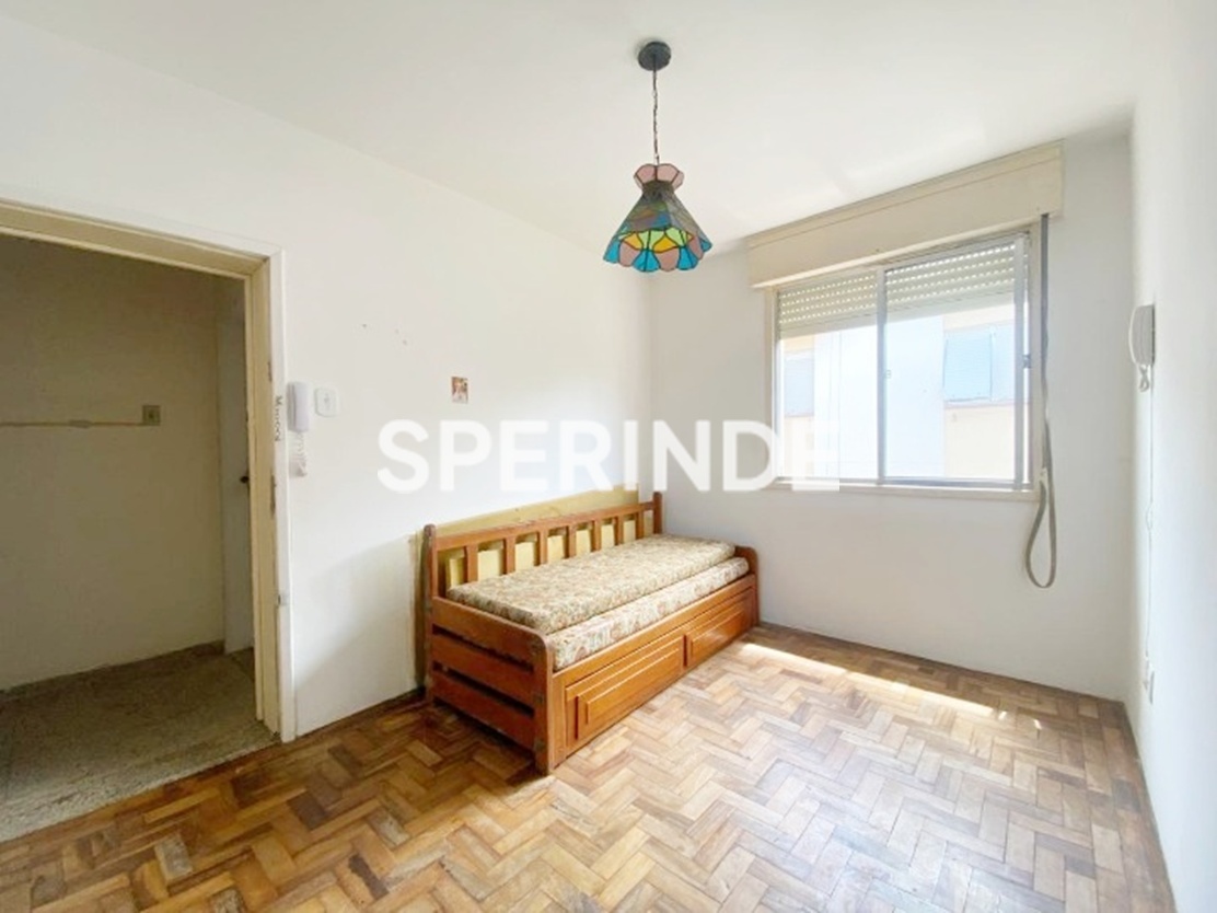 Apartamento para alugar com 49m², 2 quartos no bairro Santo Antônio em Porto Alegre