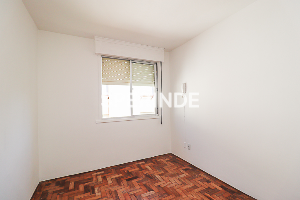 Apartamento para alugar com 49m², 2 quartos no bairro Santo Antônio em Porto Alegre