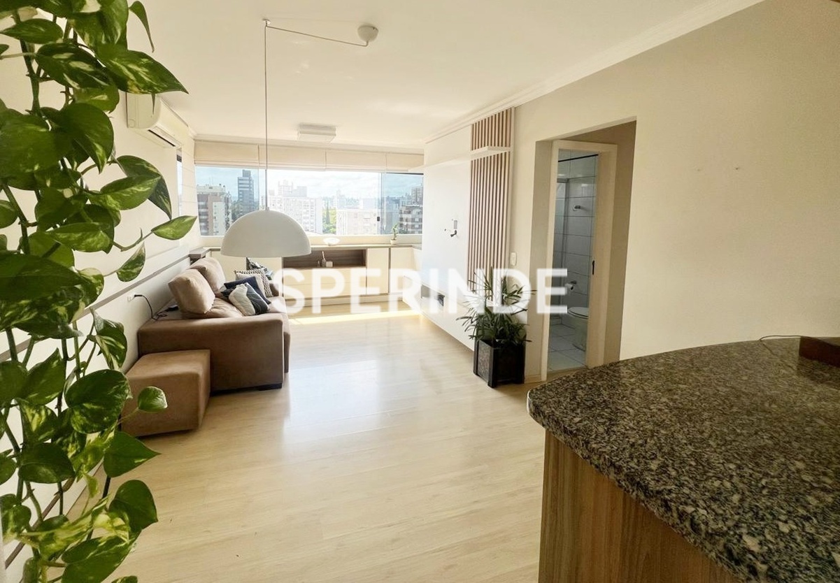 Apartamento para alugar com 62m², 2 quartos, 1 vaga no bairro Menino Deus em Porto Alegre