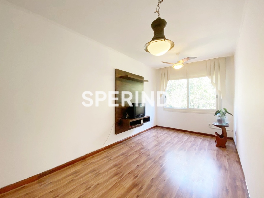 Apartamento para alugar com 74m², 3 quartos, 1 vaga no bairro Mont'serrat em Porto Alegre