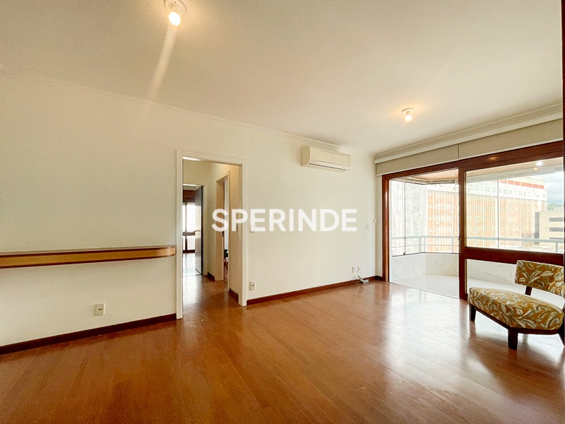 Apartamento para alugar com 111m², 2 quartos no bairro Menino Deus em Porto Alegre