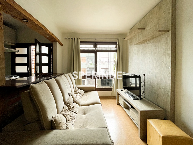 Apartamento para alugar com 58m², 2 quartos, 1 vaga no bairro Medianeira em Porto Alegre