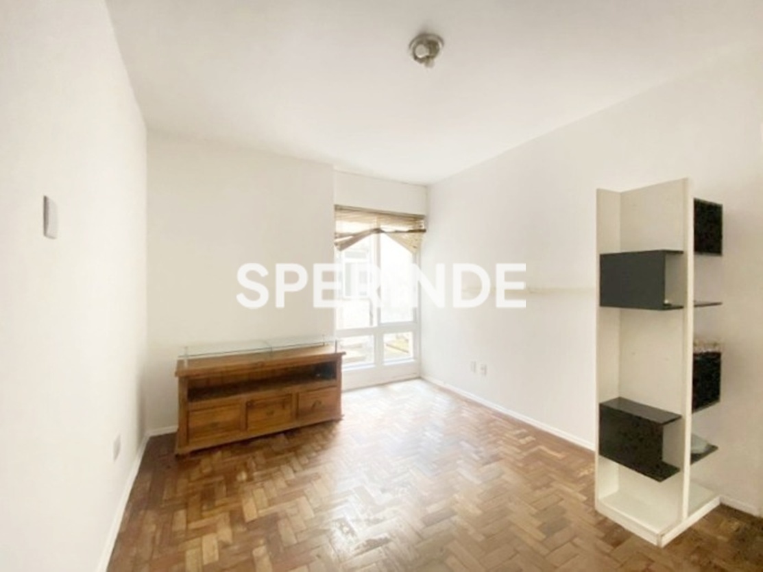 Apartamento para alugar com 48m², 1 quarto no bairro Auxiliadora em Porto Alegre