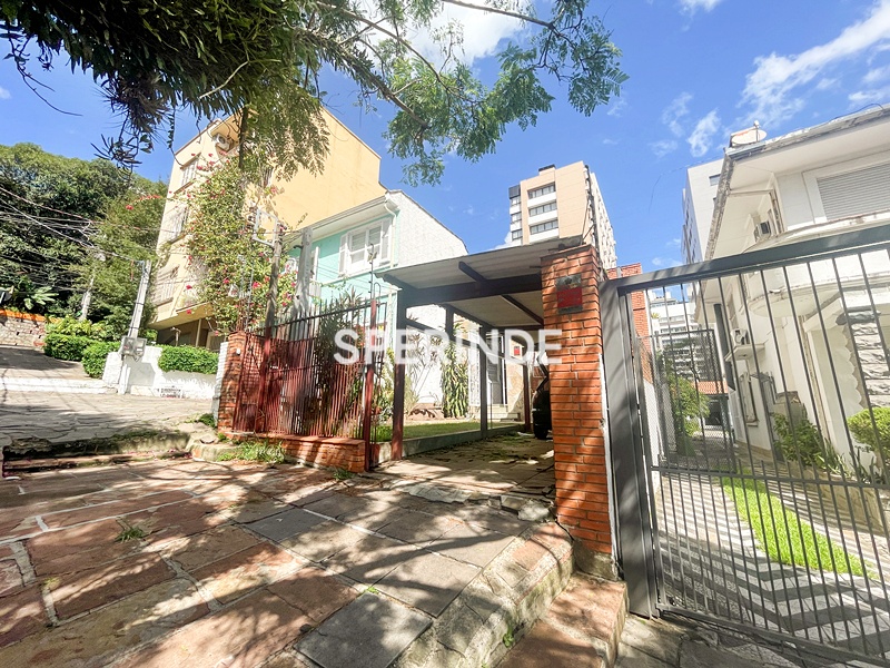 Casa Comercial para alugar com 156m², 3 quartos, 2 vagas no bairro Rio Branco em Porto Alegre