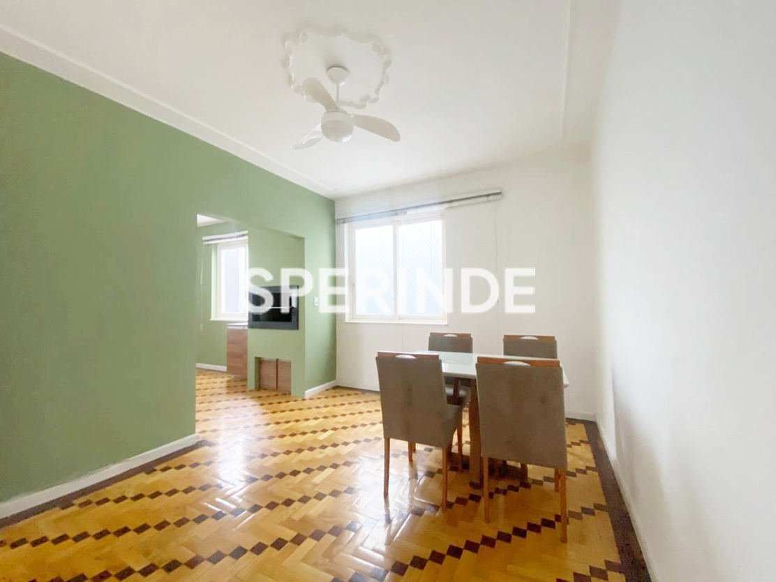 Apartamento para alugar com 90m², 3 quartos no bairro Moinhos de Vento em Porto Alegre