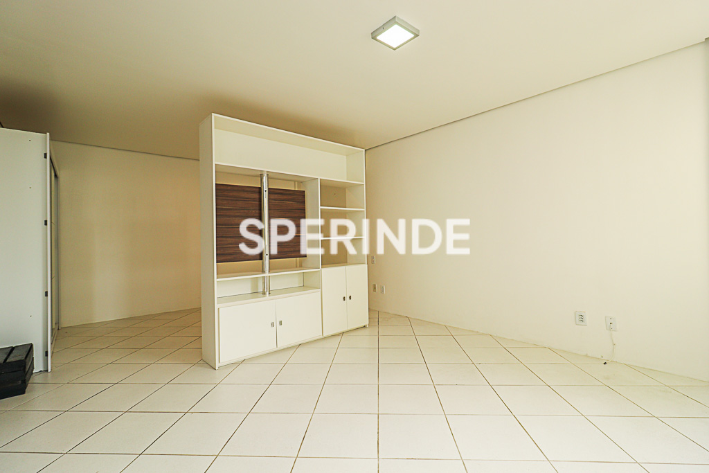 Apartamento para alugar com 49m², 1 quarto, 1 vaga no bairro Jardim Botânico em Porto Alegre