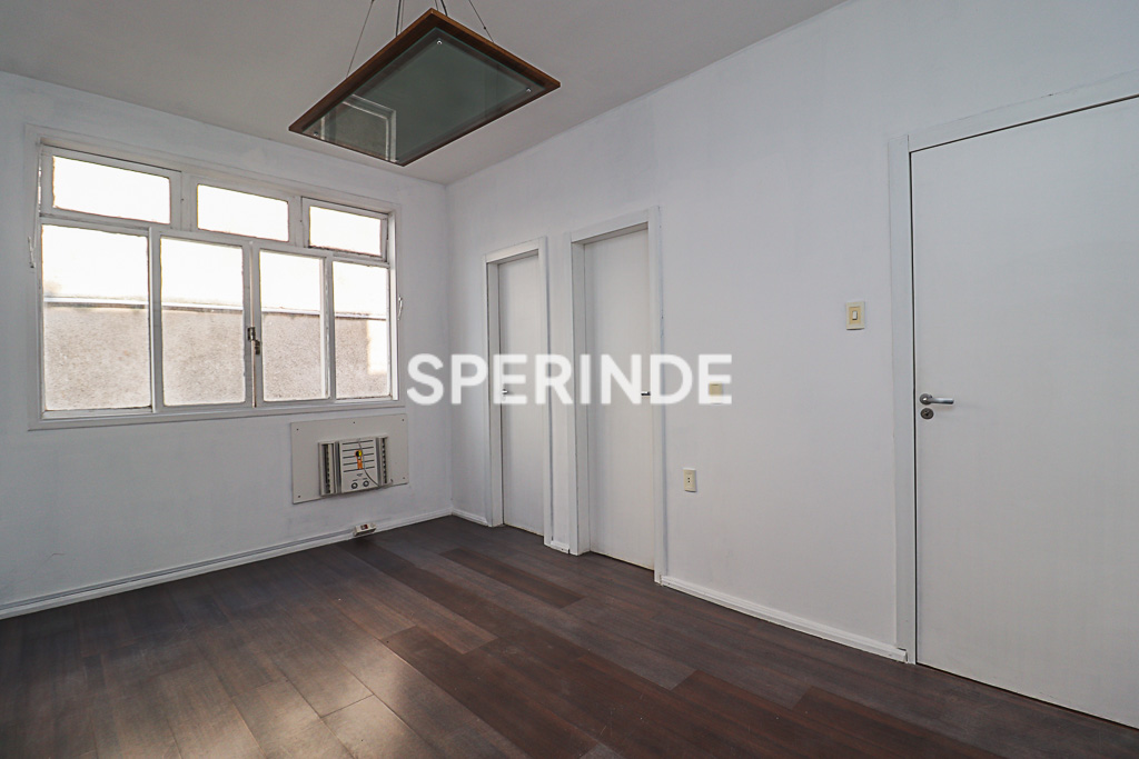 Sala para alugar com 30m² no bairro Centro Histórico em Porto Alegre