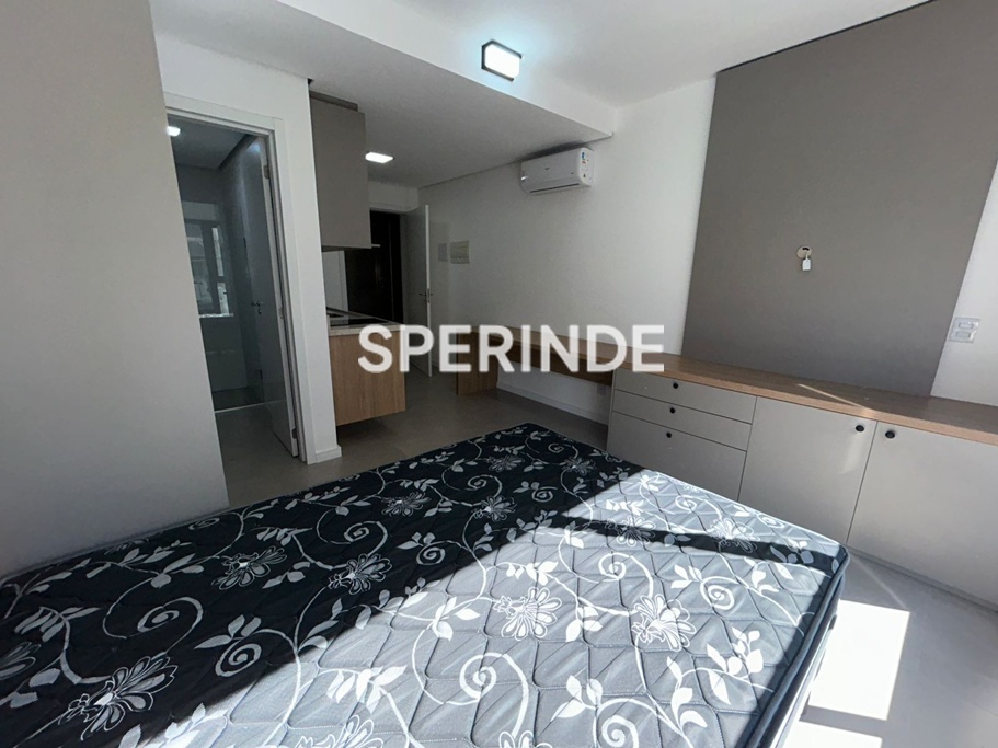 Apartamento para alugar com 22m², 1 quarto no bairro Independência em Porto Alegre