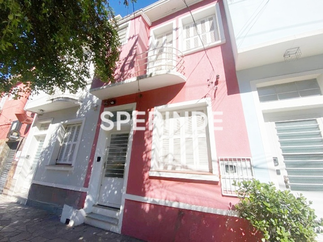 Casa Comercial para alugar com 95m² no bairro Rio Branco em Porto Alegre