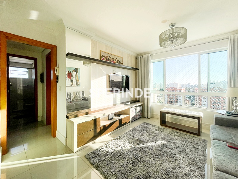 Apartamento para alugar com 76m², 2 quartos, 1 vaga no bairro Cristo Redentor em Porto Alegre