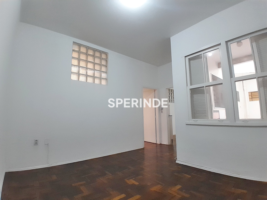 Apartamento para alugar com 65m², 1 quarto no bairro Moinhos de Vento em Porto Alegre