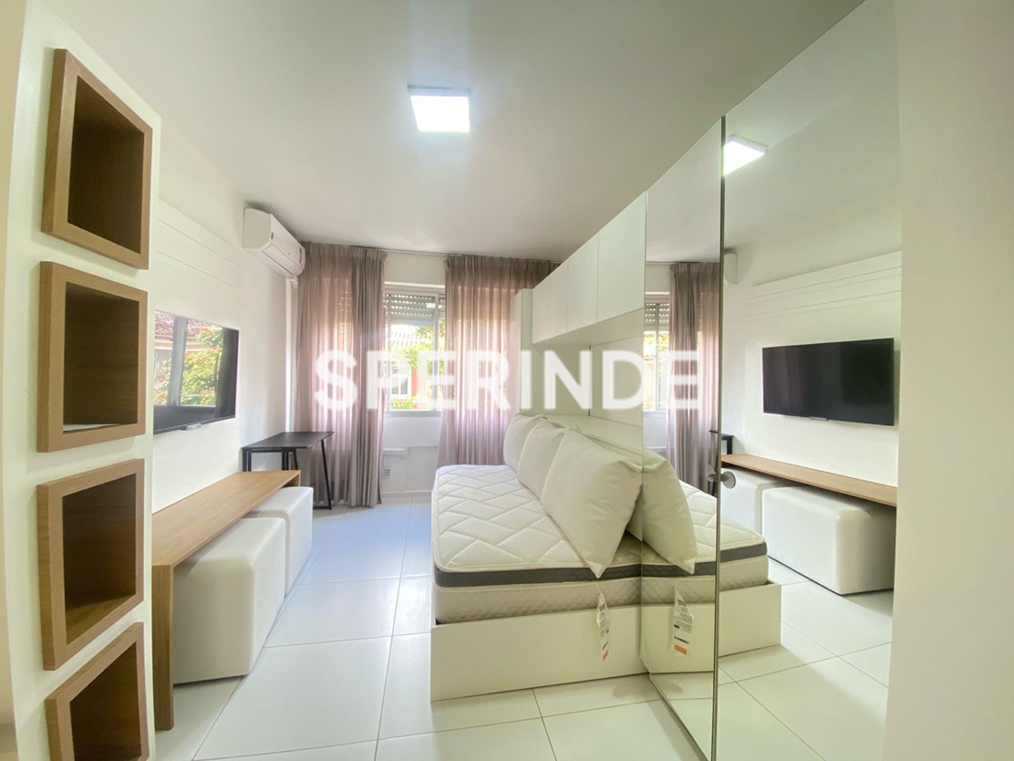 JK para alugar com 39m², 1 quarto no bairro Cidade Baixa em Porto Alegre