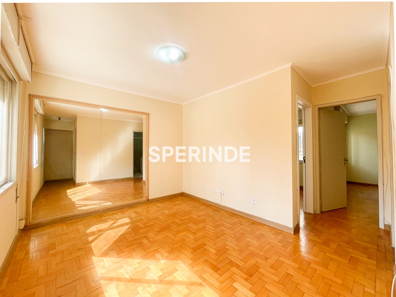 Apartamento para alugar com 120m², 3 quartos, 2 vagas no bairro Santana em Porto Alegre