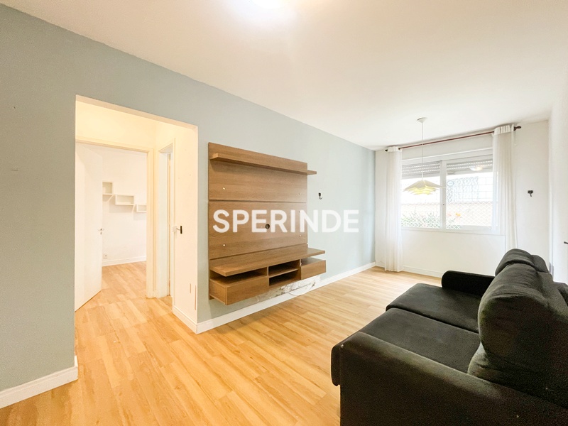 Apartamento para alugar com 50m², 1 quarto no bairro Vila Ipiranga em Porto Alegre