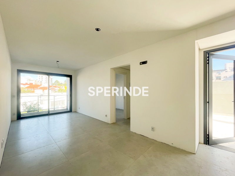 Apartamento para alugar com 121m², 2 quartos, 2 vagas no bairro Chácara das Pedras em Porto Alegre