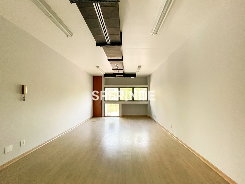 Sala para alugar com 37m² no bairro São Geraldo em Porto Alegre